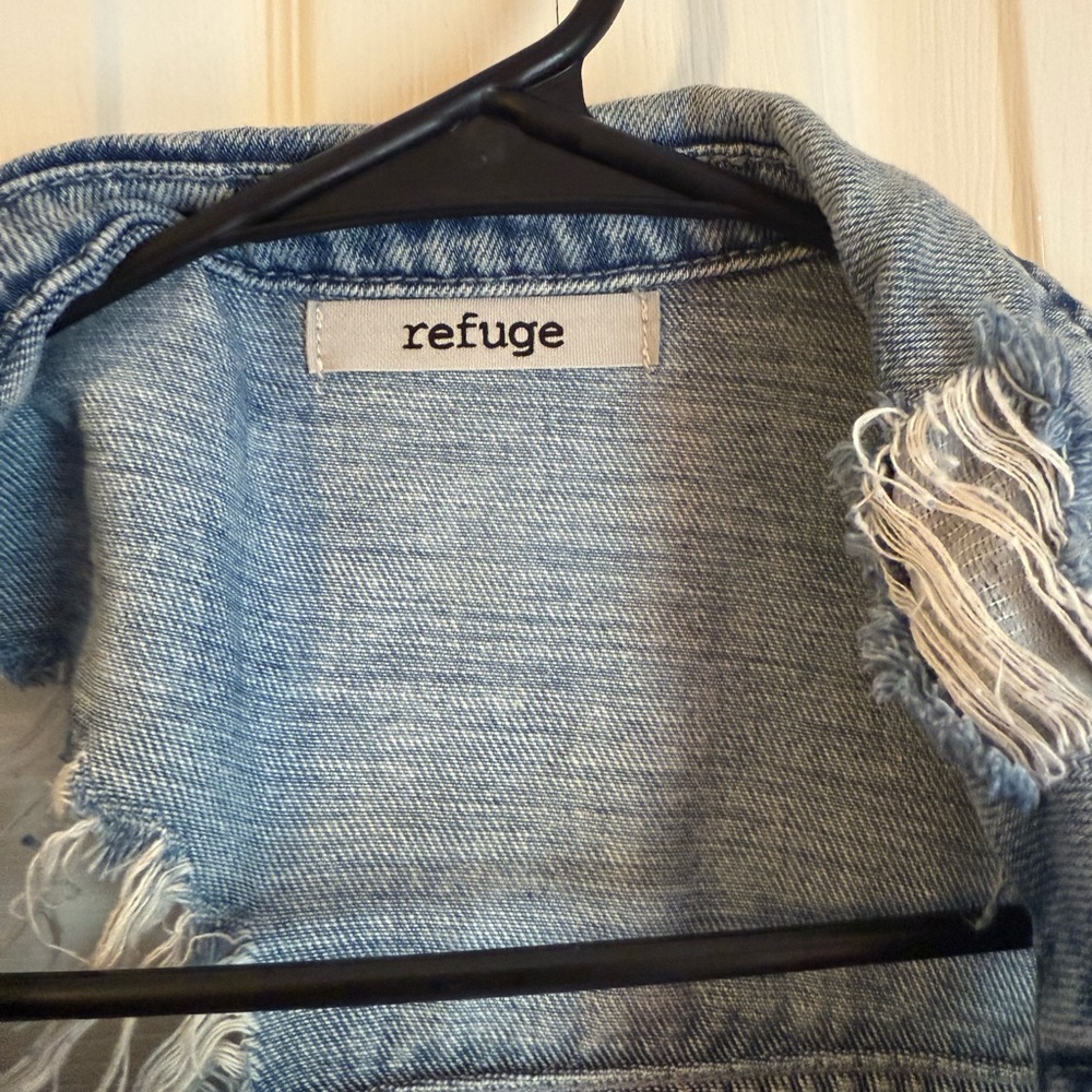 Distressed Jean Jacket - Picture 4 of 5